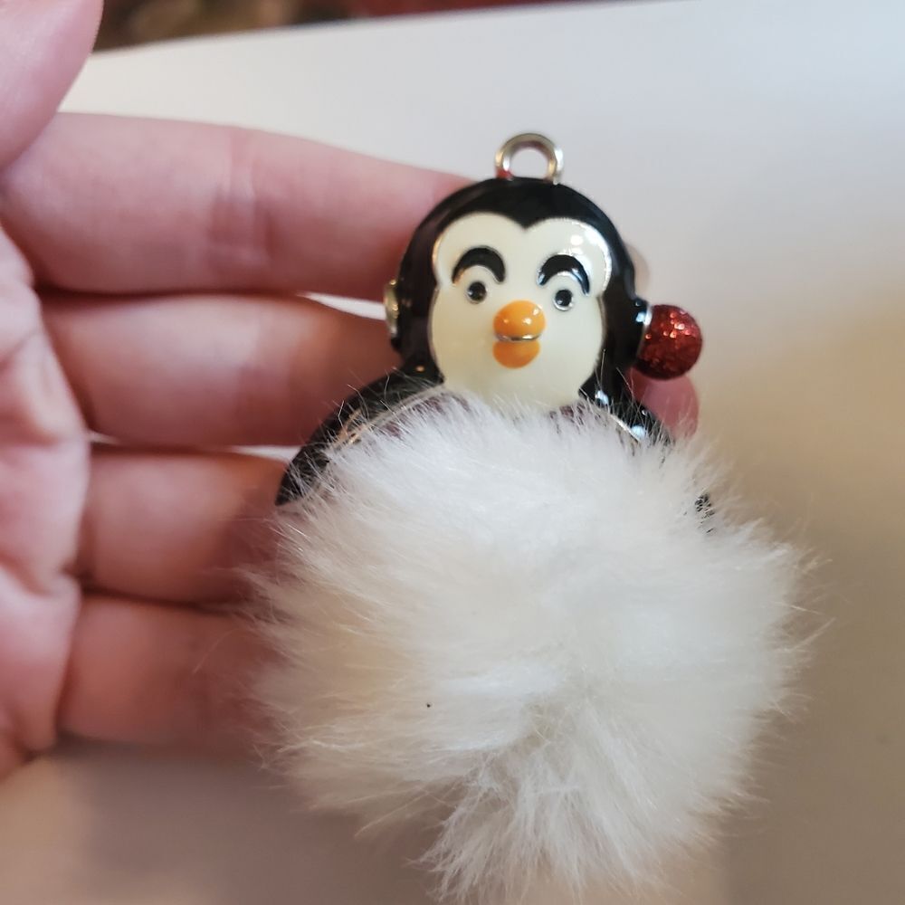 Poppin pom pom winter penguin glam necklace pendant unique‎
